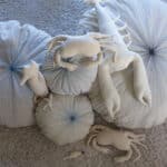 oursin brodé-hippocampe-homard-coussin-crabe