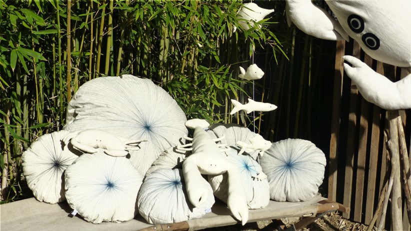 pouf-coussin-oursin-crabe-homard-original