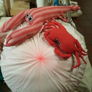 Pouf déhoussable oursin, coussin crabe et coussin homard