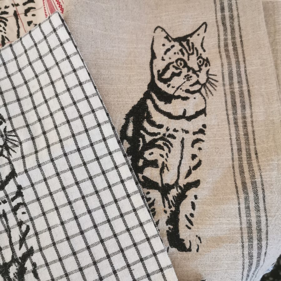 les chats en coton et lin