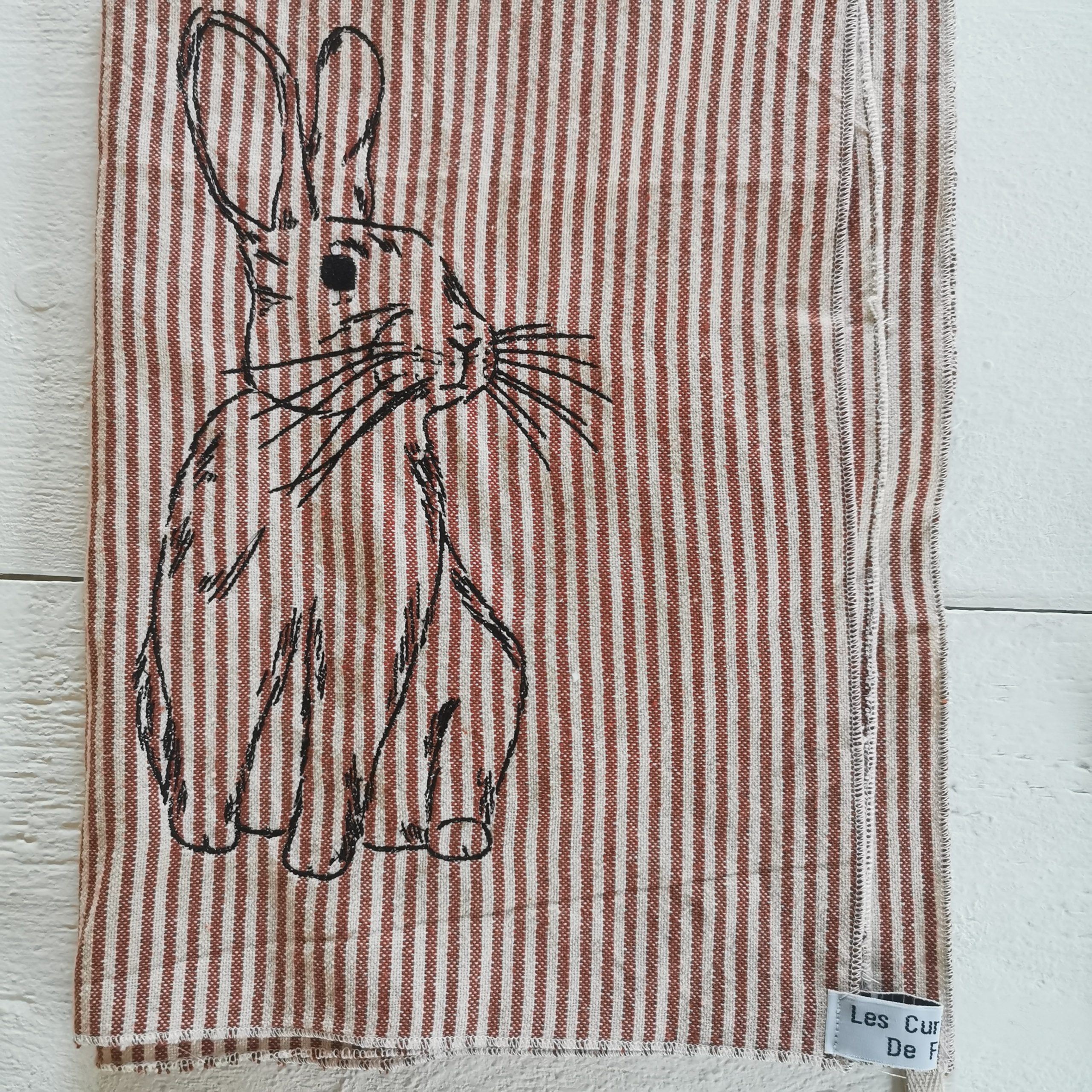 Torchons broderie lièvre. – Image 3